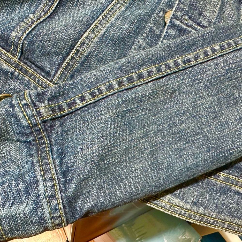 Express Jean Jacket - Picture 8 of 12